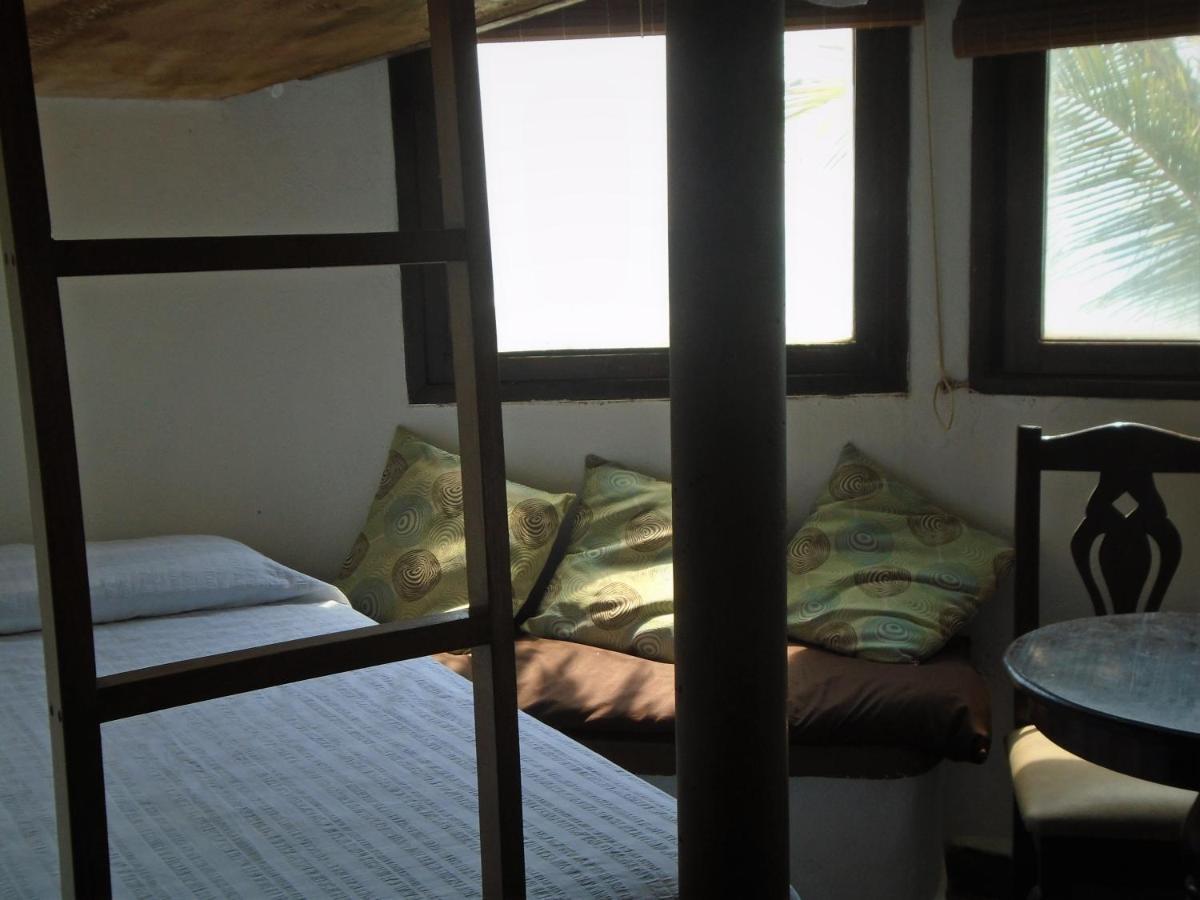 Marbella Eco Lodge Monterrico Bagian luar foto