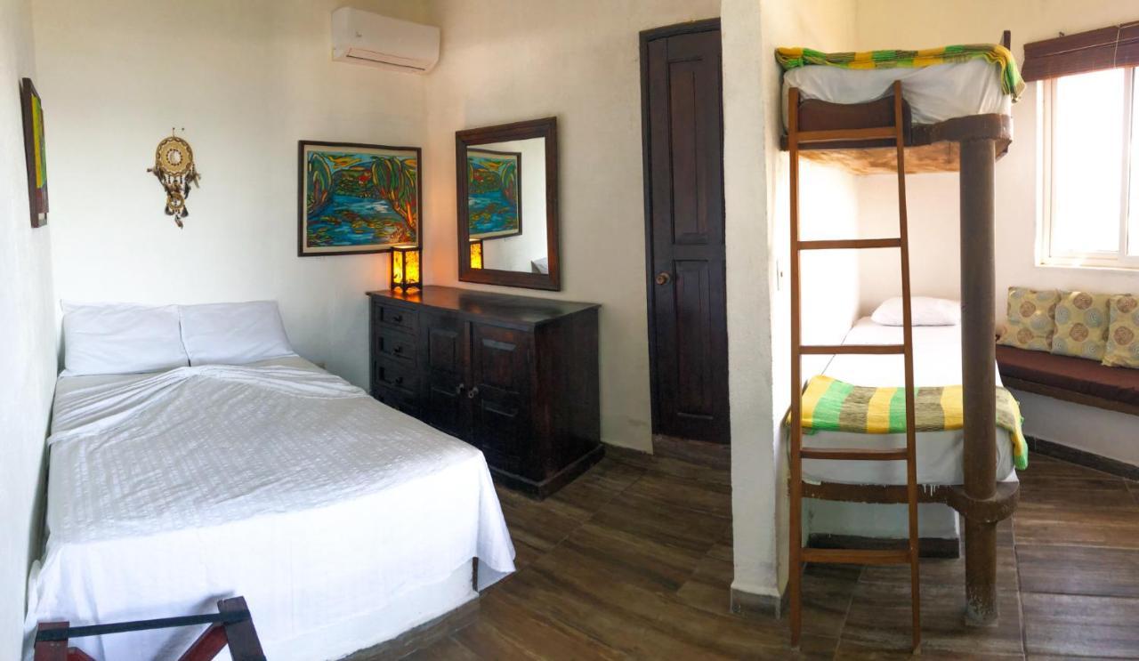 Marbella Eco Lodge Monterrico Bagian luar foto