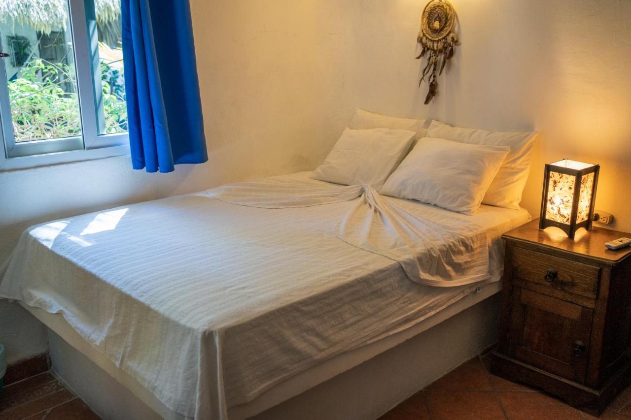 Marbella Eco Lodge Monterrico Bagian luar foto