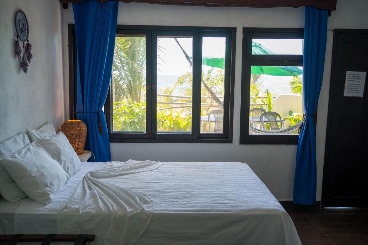 Marbella Eco Lodge Monterrico Bagian luar foto