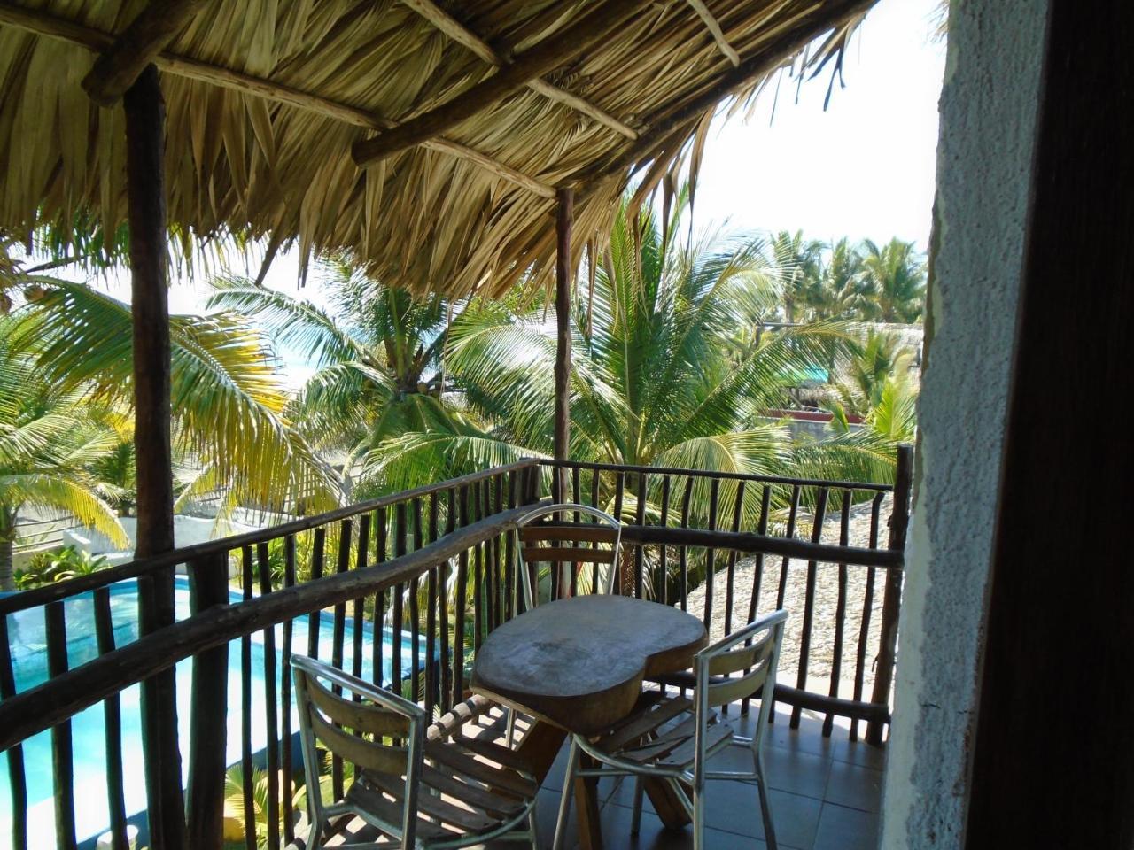 Marbella Eco Lodge Monterrico Bagian luar foto